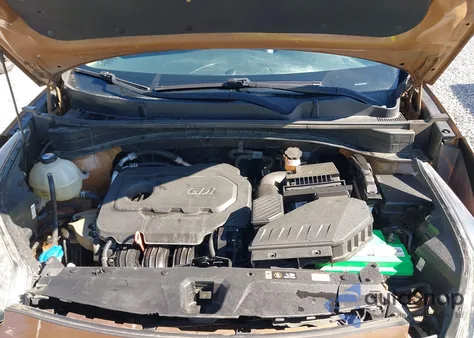 2019 Kia Sportage Ex z USA, uszkodzony, nr VIN KNDPNCAC6K7582917